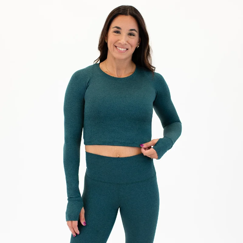 Foundation Crop Long SleeveCroptopdetail