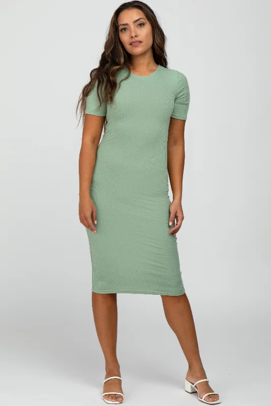 Plush Short Sleeve TopsGreen Ribbed Short Sleeve Fitted Dress