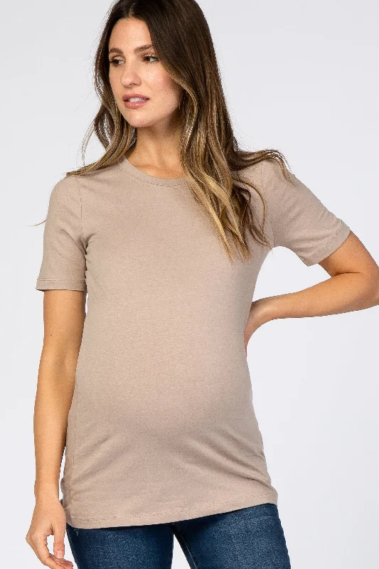 Retro Short Sleeve TopsTaupe Crew Neck Short Sleeve Maternity Top