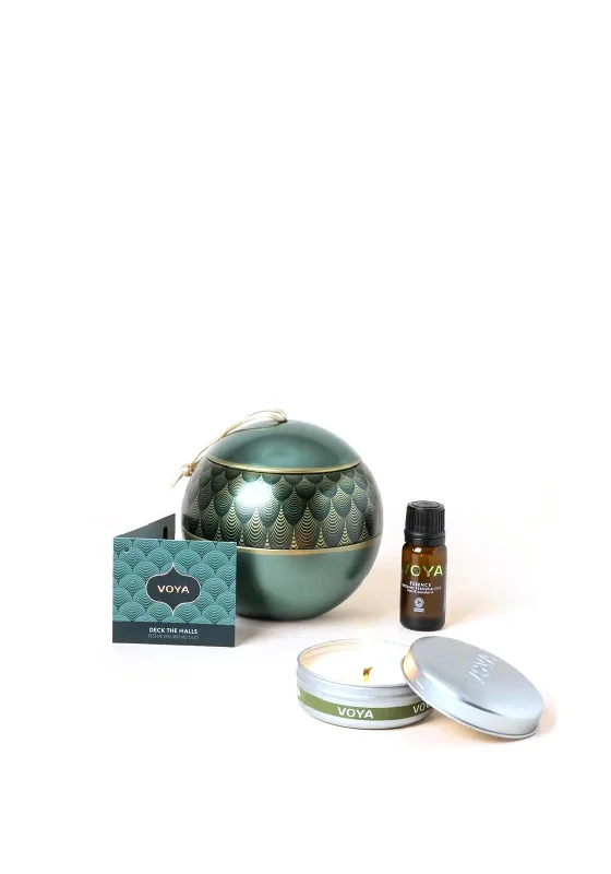 Voya Deck The Halls Bauble Giftset