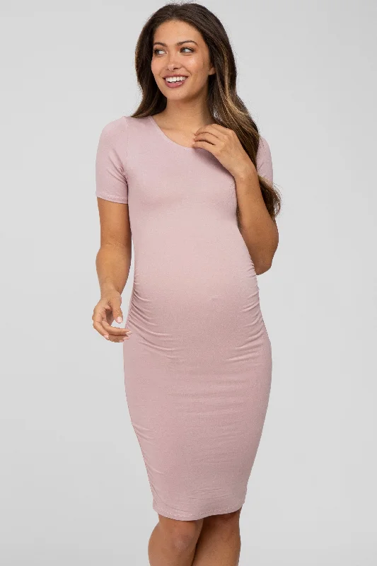 Distressed Short Sleeve TopsMauve Ruched Short Sleeve Maternity Dress