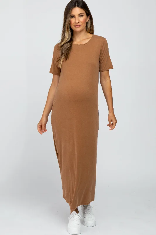 Boat Neck Short Sleeve TopsCamel Short Sleeve Maternity MIdi Dress