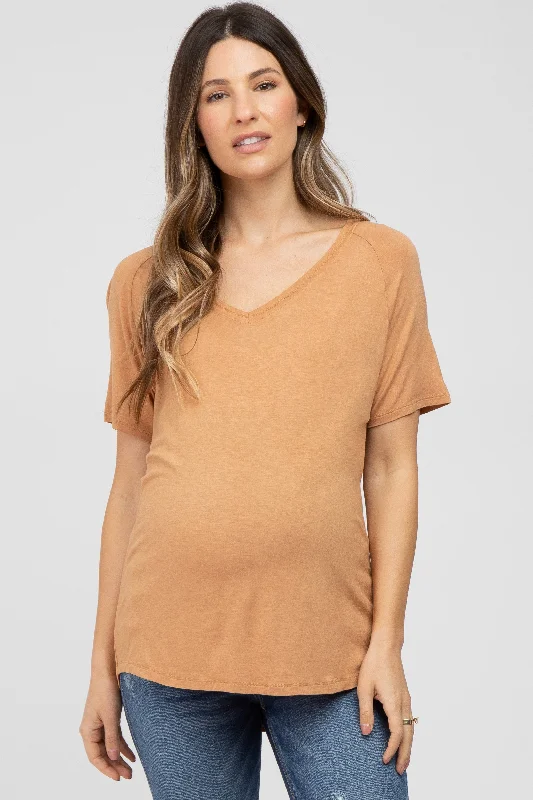 Embroidered Short Sleeve TopsCamel V-Neck Short Sleeve Maternity Top